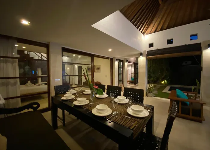 Spacious In Petitenget Location Villa